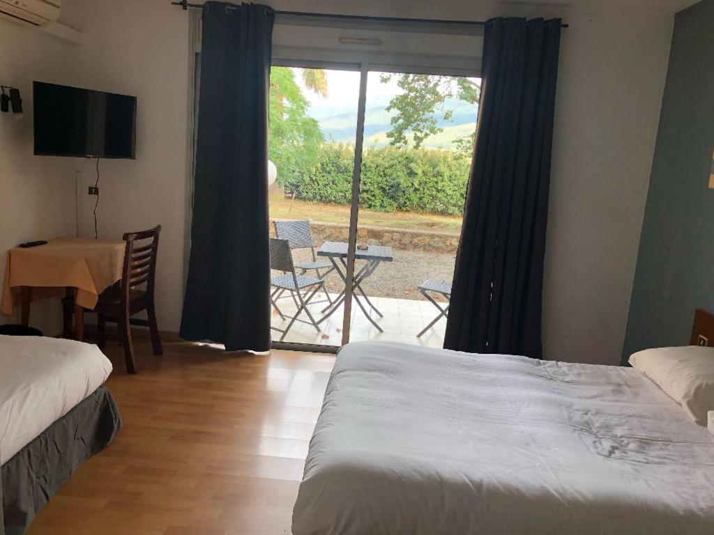 Hotel La Garenne Tresserre Ngoại thất bức ảnh